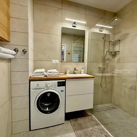 Jarzebinowa Loft By Jumpinhere Lejlighed