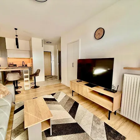 Jarzebinowa Loft By Jumpinhere アパート Nowy Dwór Mazowiecki